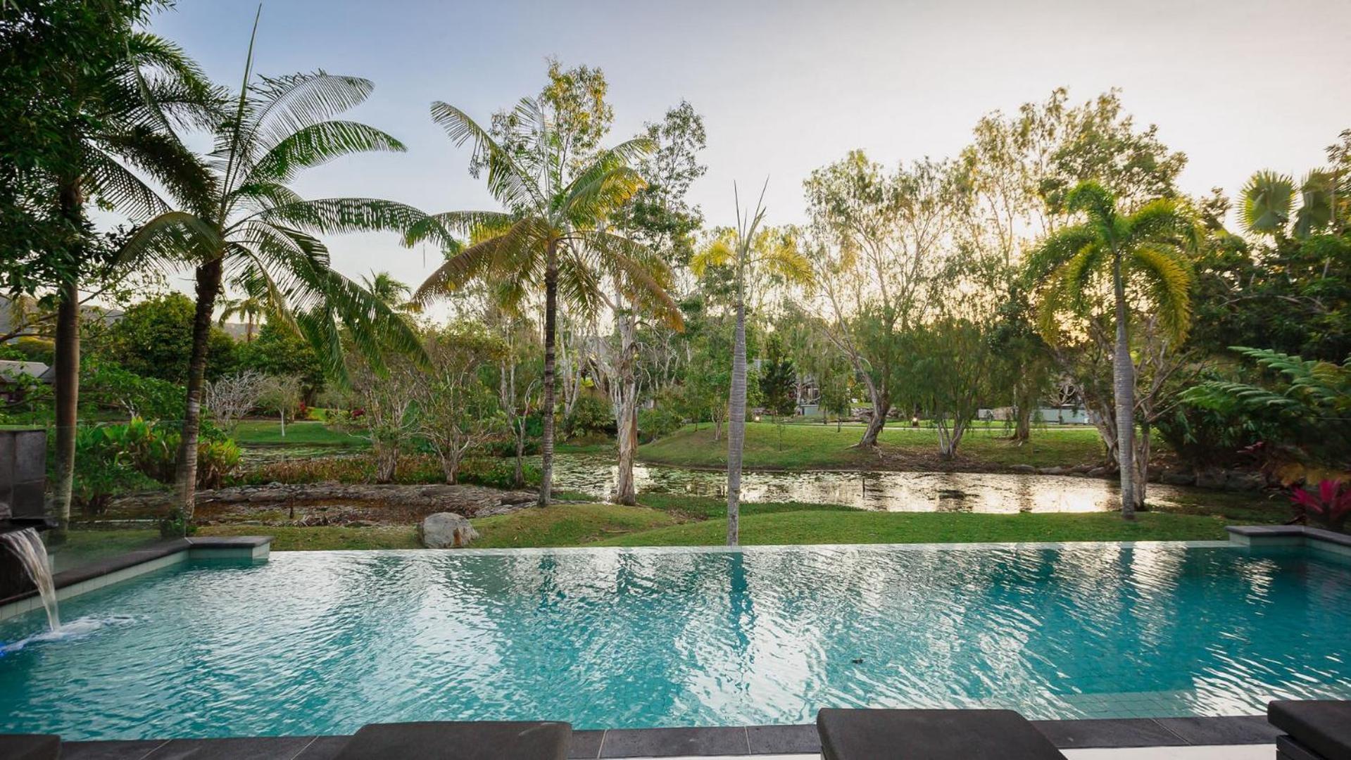 Niramaya Villas And Spa Port Douglas Exterior foto